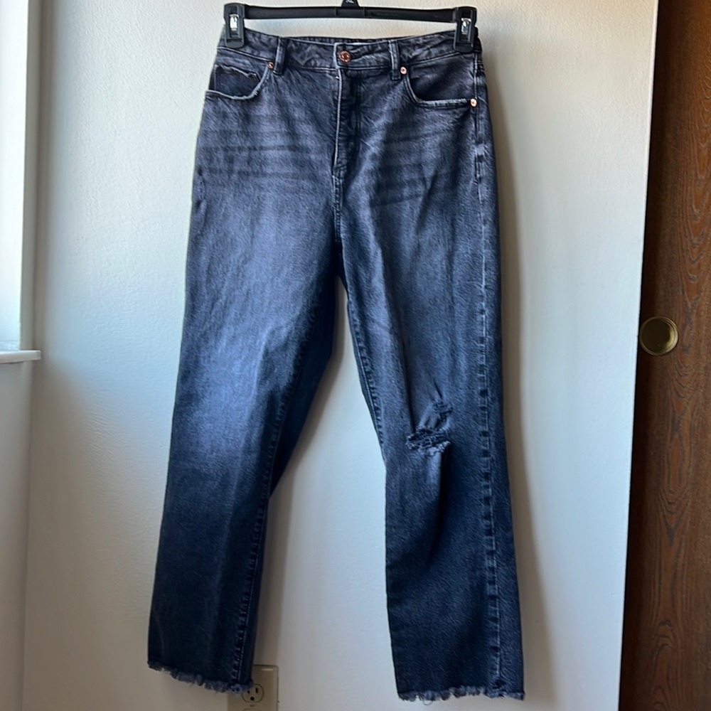 Loft Faded Black The Curvy Straight Crop Size 27/4